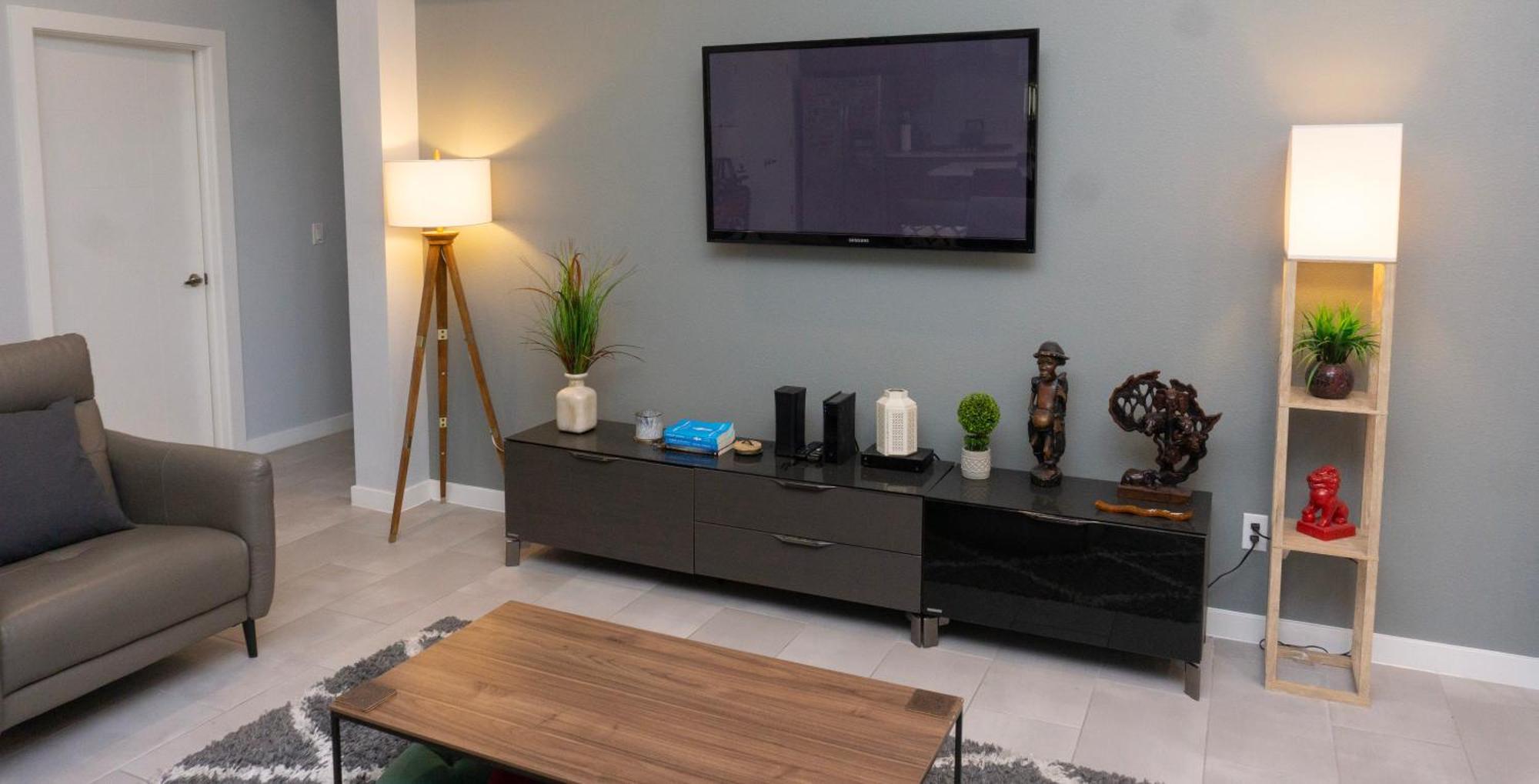 Modern Retreat By Golf Course - 3 Bedrooms And Office Space Horizon City Exterior photo